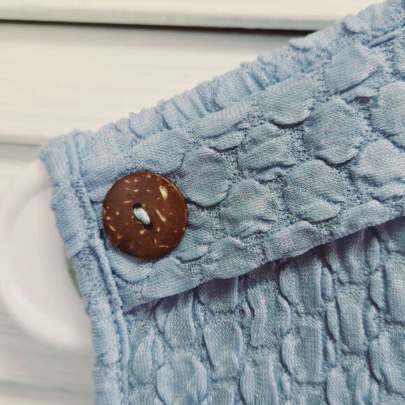 NWT WILDE SOFT BLUE POLY/SPANDEX SPRING/SUMMER TIE FRONT DETAIL TANK TOP MEDIUM - Picture 5 of 8